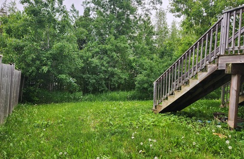 Riverview House | Stay Close, Stay Cozy: Your Moncton Adventure Starts Here!