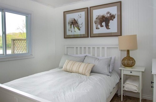 Huntsville Cottage | Still Bay Cottages - Eleven Bedroom Cottage, Sleeps 29