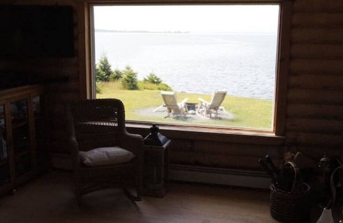 Halifax County House | Still Water Shores: Ostrea Oceanside Loghouse