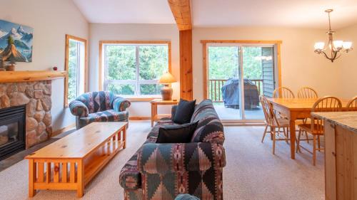 Fernie Apartment | Stone Creek Chalet by Fernie Lodging Company