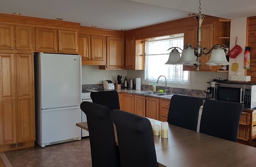 Venise-en-Quebec House | Stopover 335: In the heart of Venice-in-Quebec