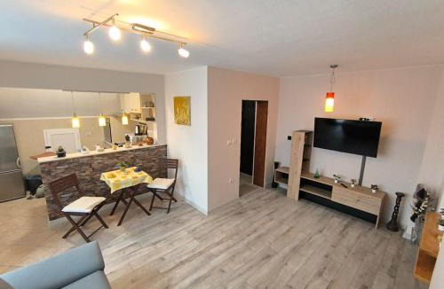 Sofia Apartment | Studio 11