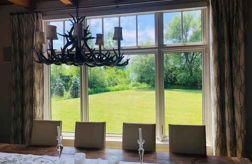 Clearview House | Stunning 6 Bed, 5 Bath country home with 2-Acre Property!