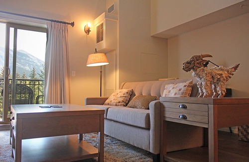 Canmore Condo | Stunning Penthouse Suite