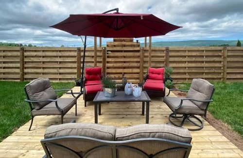 Kings County House | Stunning Ranmoor Lodge attached to Ranmoor House in Sheffield Mills/Canning