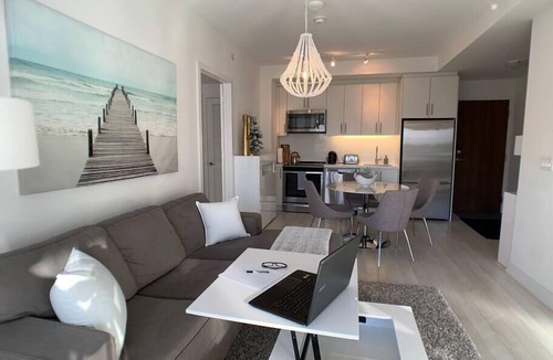 Innisfil Apartment | StunningStayz Luxury 2 King Beds Friday Harbour Resort Lake Simcoe GOLF & BOAT
