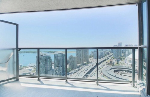 Central Waterfront Apartment | Stylish 1 Bedroom Condo with Unobstructed CN Tower View