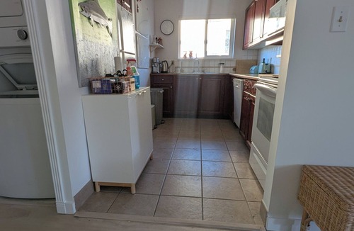 Mount Pleasant House | Stylish Mount Pleasant Townhouse | Walkable, Pet Friendly Stay