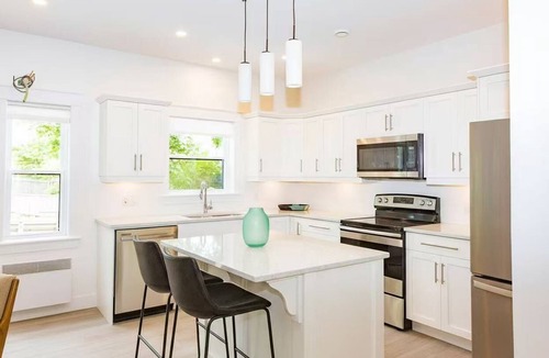 Charlottetown House | Sugarberry House｜Heart of Downtown Charlottetown