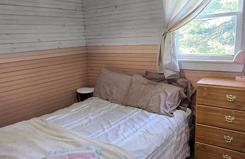 Princetown House | Suite 4 - Older/Simple/Rustic/No Frills/Budget 2BR - Near Cabot Beach Park