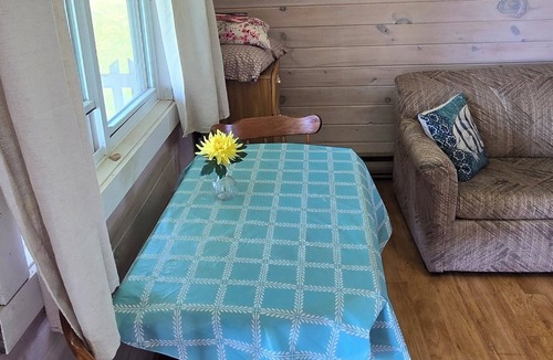Malpeque Apartment | Suite 9 - Older/Simple/Rustic/No Frills/Budget 1 Bed - Near Cabot Beach Park