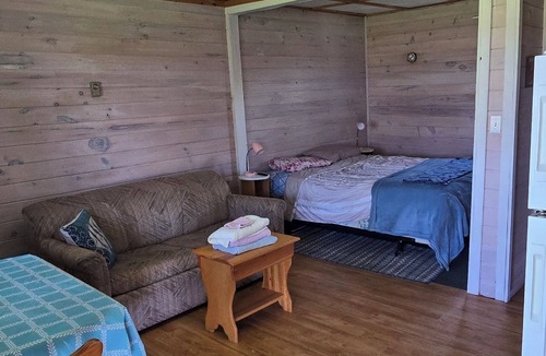 Malpeque Apartment | Suite 9 - Older/Simple/Rustic/No Frills/Budget 1 Bed - Near Cabot Beach Park