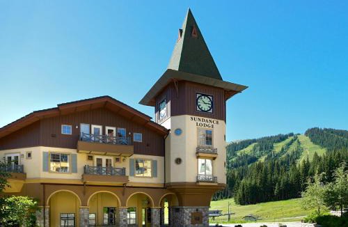 Sun Peaks Hotel | Sundance Lodge