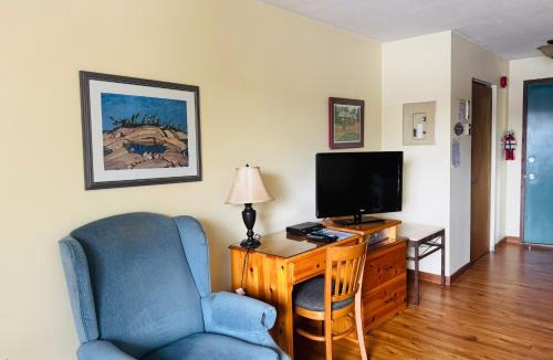 Seguin Resort | Sunny Point Resort