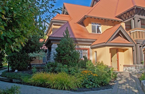 Whistler Village Apartment | Sunpath 1 bedroom, sleeps 4, Quiet setting just steps from the action!
