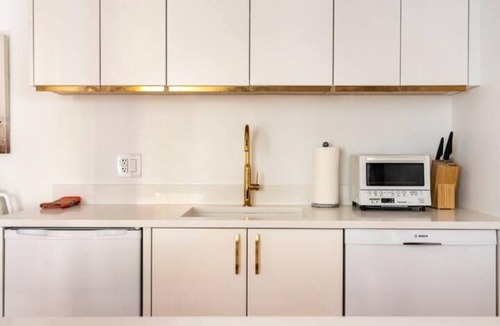 Grandview-Woodland House | Take Vancouver's SkyTrain from this Historic Home near Commercial Drive