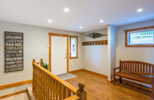 Silver Star Mountain House | The Alpine I No Service Fee's I Ski-in Ski-Out I