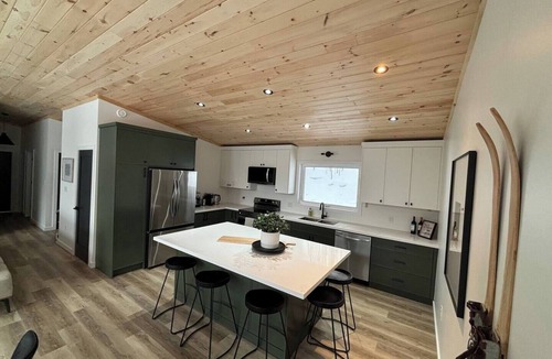 Irondale Cottage | The Beech Lakehouse