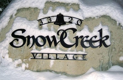 Sun Peaks House | The Best Ski in/Ski Out Location with Private Hot Tub & Bbq