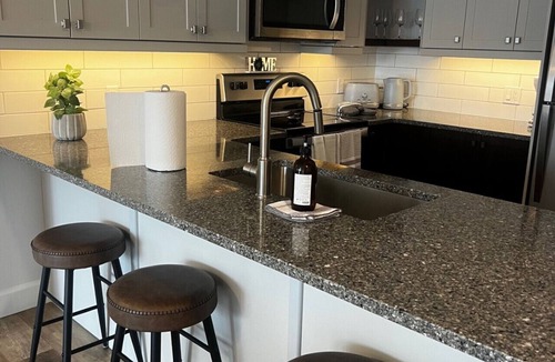 Grand Bend Apartment | The Carlyle 208 4 BR Beachside Condo in Grand Bend