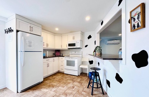 New Glasgow Cottage | The Cowie Cottage, Niseko Riverside by Zen Life 3Bedroom 2 Bath Modern Cottage