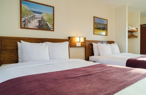 North River Hotel | The Dutch Inn