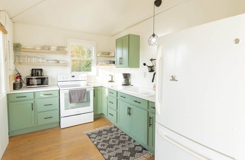 Malpeque House | The Eagle’s Nest – Malpeque Bay Retreat Steps from Kite Point Beach