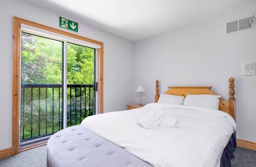 The Blue Mountains Ski Chalet | The Four Leaf Clover at The Blue Mountains for 12