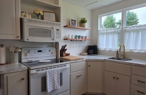 Morell Cottage | The Harbour Charmer Cottage