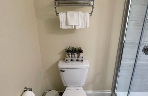Upper Lonsdale House | The Loveliest place to stay in North Vancouver