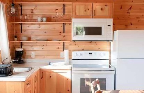 Halifax County Cottage | The Maple, West Porters Lake