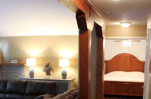 Lafontaine Cottage | The Nest - walking distance to the most beautiful beaches!