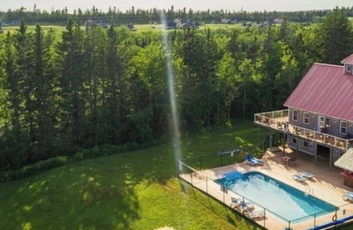 Stanley Bridge Villa | The Salty Kiss PEI - Coastal Comfort at The Gables near beaches, and golf