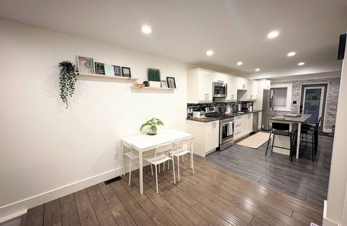Cultus Lake House | "The Spot" – Cozy Cultus Lake House w/Patio & A/C
