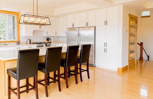 Stratford House | The Stratford Estate: Sauna & Private 15-Acre PEI Retreat close to Beach & Golf