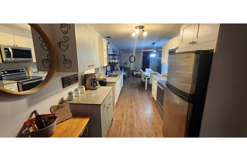 Central Okanagan House | The Uncorked Orchard View Lake Country Escape