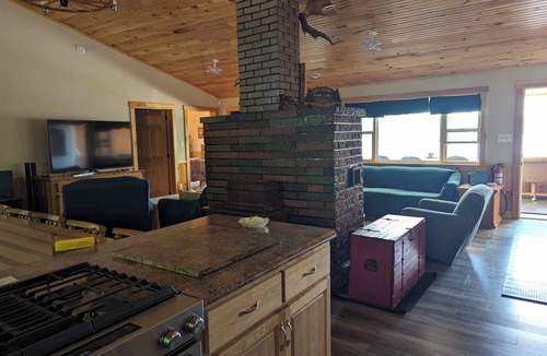 Annapolis Subdivision D House | This is a TURN KEY Private Rental JUST BRING YOUR CLOTHS @ FOOD-CHIEFS KITCHEN