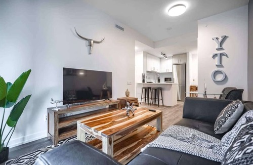 Bay Cloverhill Apartment | TOR - IMMIX 1B (1413)