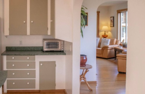 Ucluelet House | Tower House | West Coast Forest Escape