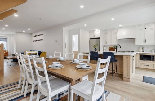 Collingwood Villa | Townhome in Collingwood, 10 Mins to Village! - 161 Vacation Inn
