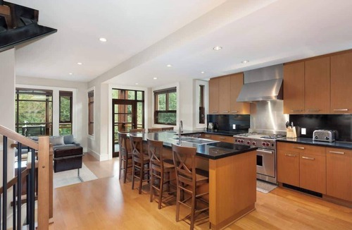 Whistler Condo | Townhome near village w/AC & hot tub