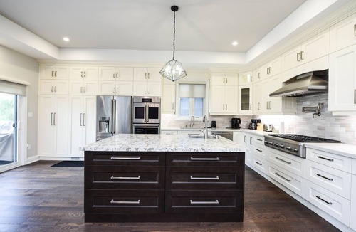 Wasaga Beach Villa | Tranquil Waterfront Villa