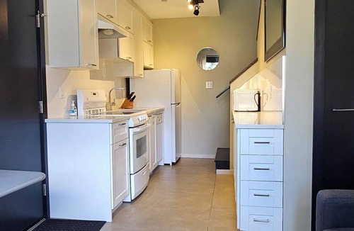 East Side House | Trout Lake Vancouver Urban Coach House