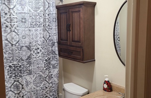 Orleans Village - Chateauneuf House | Two Bedroom home nestled in a quite Orleans neighborhood. 12 minutes to downtown