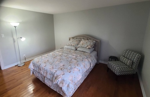 Orleans Village - Chateauneuf House | Two Bedroom home nestled in a quite Orleans neighborhood. 12 minutes to downtown