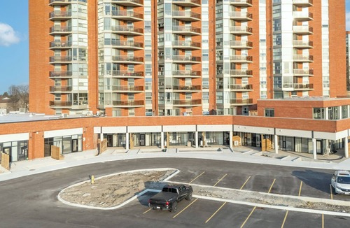 Dean Park Apartment | Unit 3 - Modern Fully Furnished 3 Bedroom Apartment