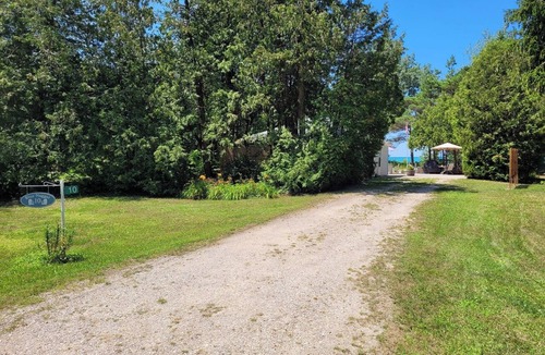 Kincardine Cottage | UPDATED PICS Stoney Island Sunsets Blue Nugget on the sandy shores of Lake Huron