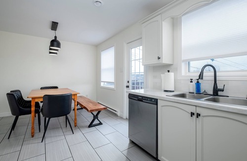 St. John's House | Urban Lofthouse: Your St. John's Getaway