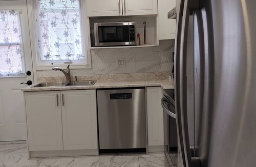 Toronto House | Vacation House
