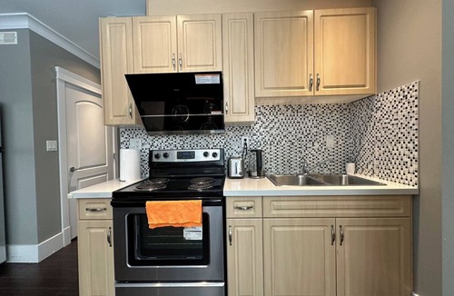 Fraserview House | VANCOUVER 1B1B-PRIVATE ENTRANCE-NEAR YVR/DT/RMD-FREE PARKING-FAMILY FRIENDLY